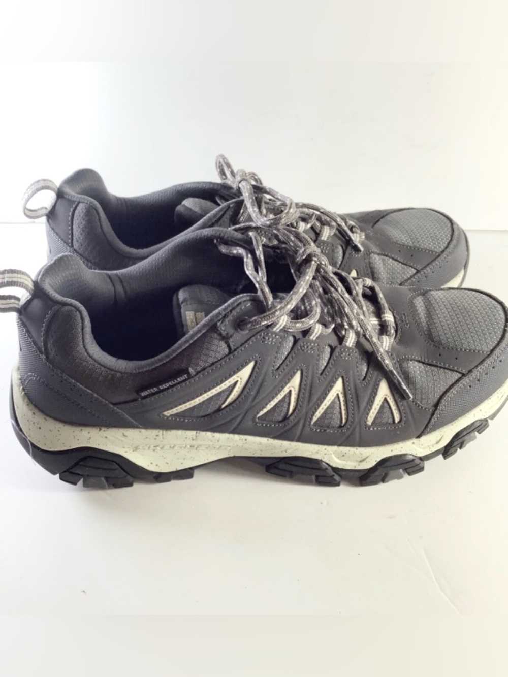 Skechers Outdoor Men's Skech Air - Cooled Memory Foam - Size 10.5